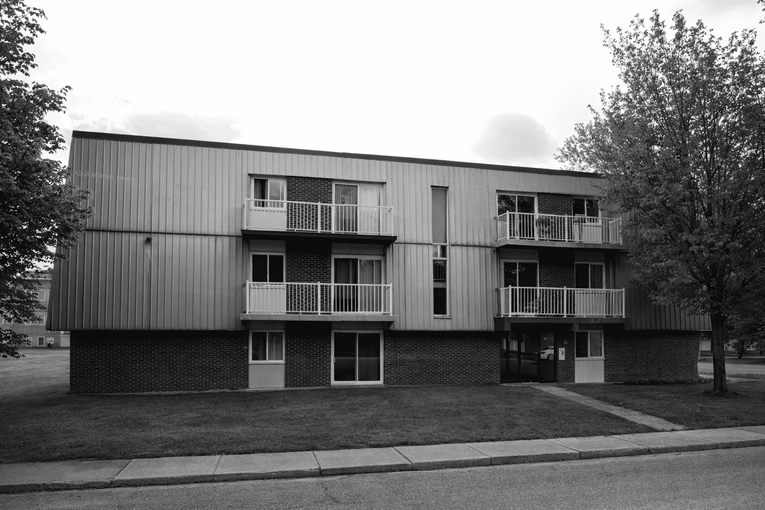 12 unités — Granby