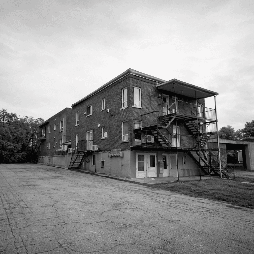 25 unités — Sherbrooke